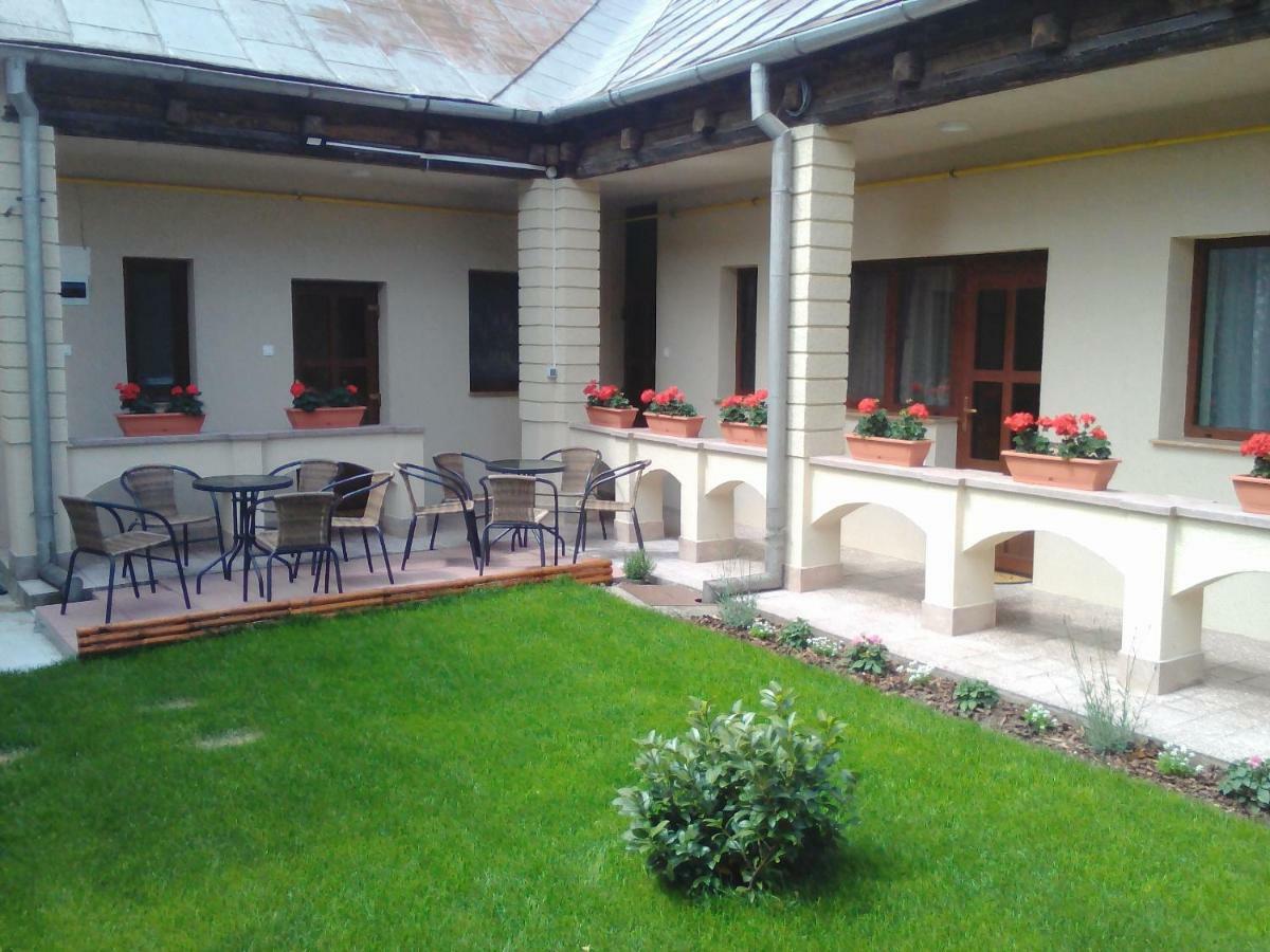 Casa Transilvania Oradea Eksteriør bilde